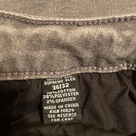 Patched Ripped Jeans - Picture 3 of 3